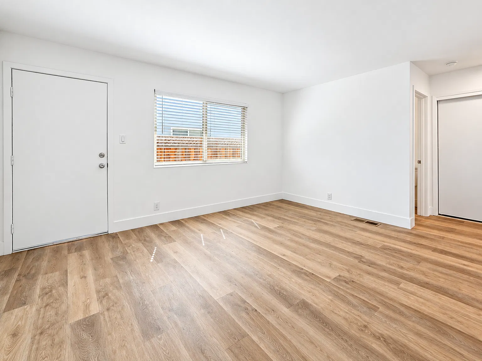 Midtown Haven Apartments — Photo 3