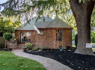 2900 17th St, Sacramento, CA