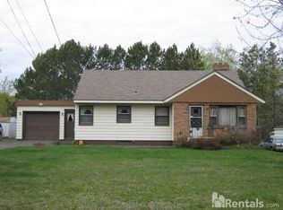 2925 Hutchinson Rd, Duluth, MN 55811