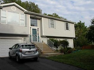 34 Navarre St, West Warwick, RI 02893