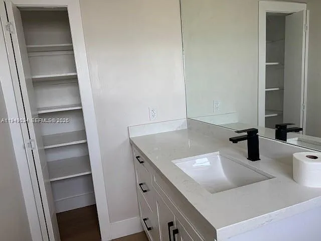 215 SE 3rd Ave #307B — Photo 17