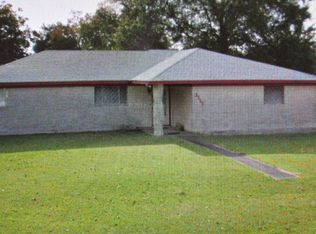 3111 Washington St, Nederland, TX 77627