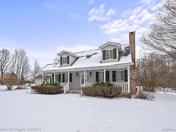 5th image of 3735 Stanley Rd