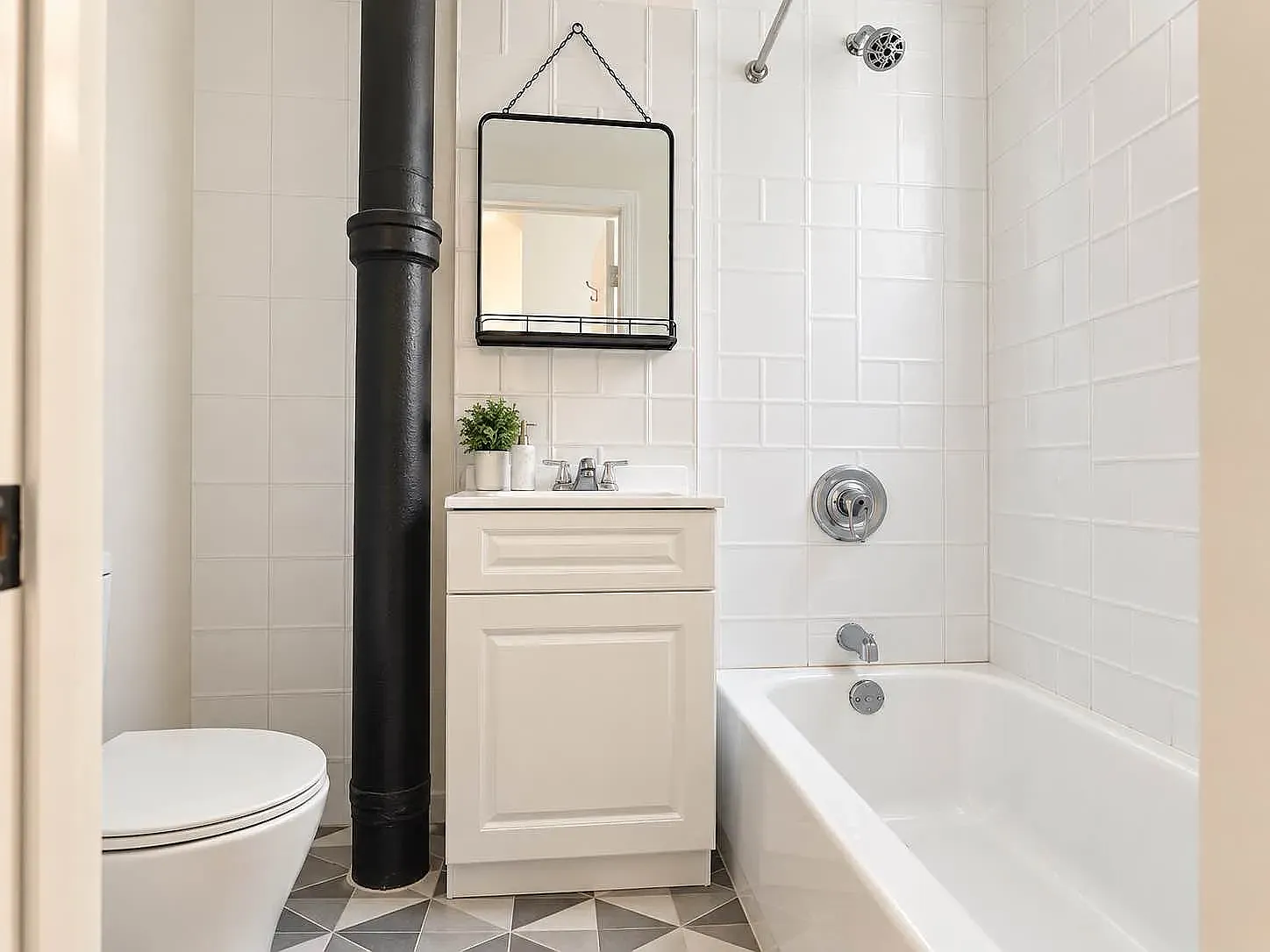 367 South Fifth Street — Photo 4
