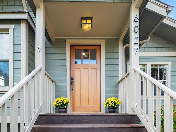 Built in 1918 this classic Seaview craftsman celebrates our city's rich history with extensive renovations and thoughtful appointments that lend seamlessly to modern living.