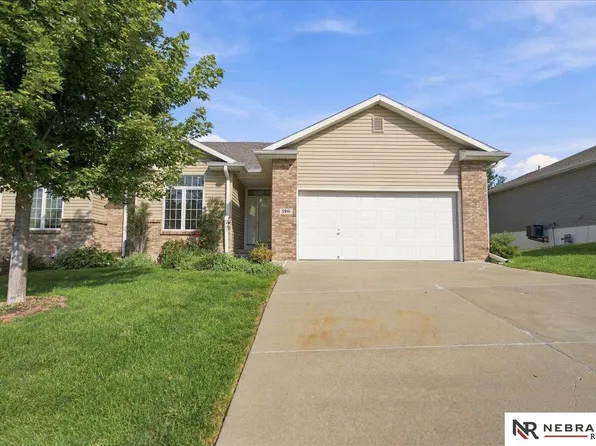 5941 N 92nd Ave, Omaha, NE 68152