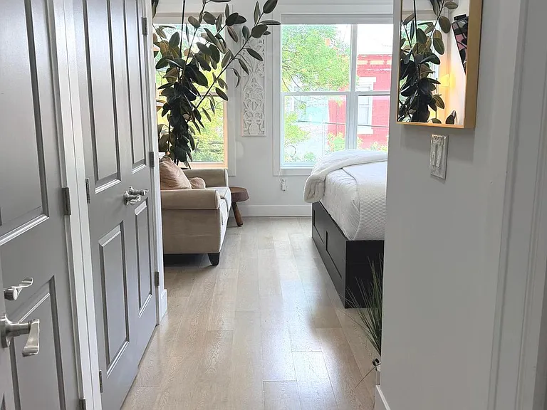 2239 Tasker St — Photo 20