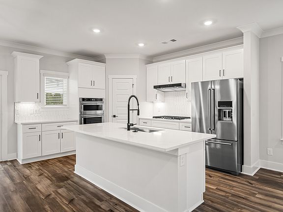 Fully loaded kitchen