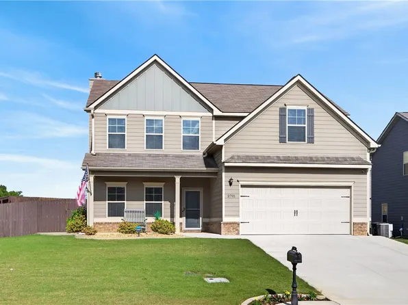 2701 Heather Pl, Opelika, AL 36804