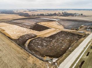 9825 Earhart Ln SW, Cedar Rapids, IA 52404