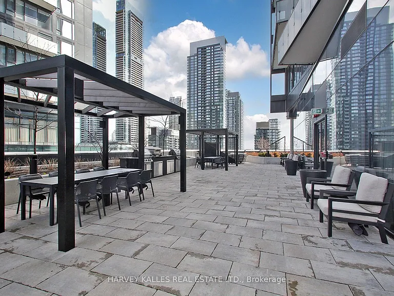 470 Front St W #3405 — Photo 48