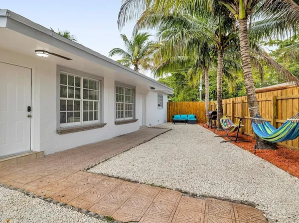 251 NE 40th Court, Oakland Park, FL 33334