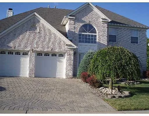 41 Heritage Dr photo 1