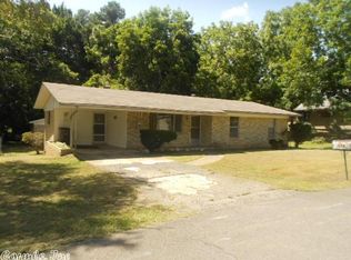112 Roberts St, Hot Springs, AR 71913