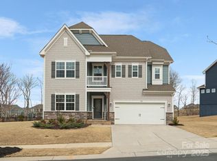 925 Deep River Way, Waxhaw, NC 28173