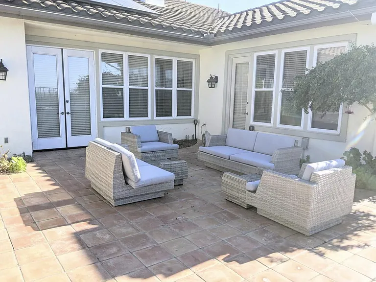 725 Terra Nova Dr — Photo 5