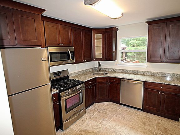 New Kitchen Cabinetry