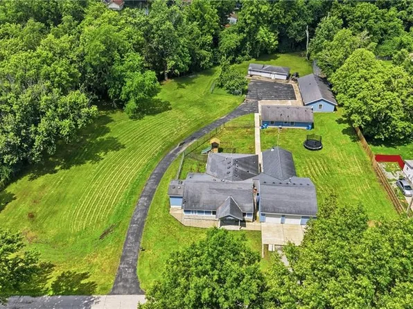 1712 S Hands St, Independence, MO 64055