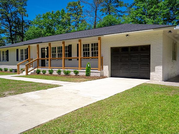 4th image of 412 Tulip Dr