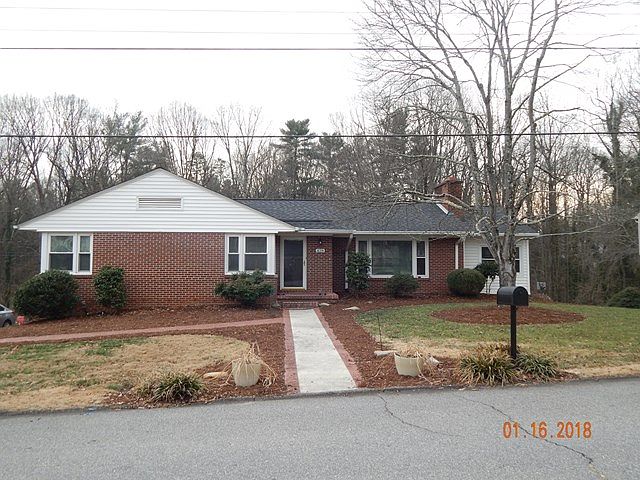 1st image of 428 Shady Ln