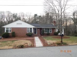 428 Shady Ln, Wilkesboro, NC 28697