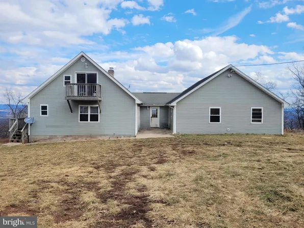 433 Thorny Bush Ln, Warfordsburg, PA 17267