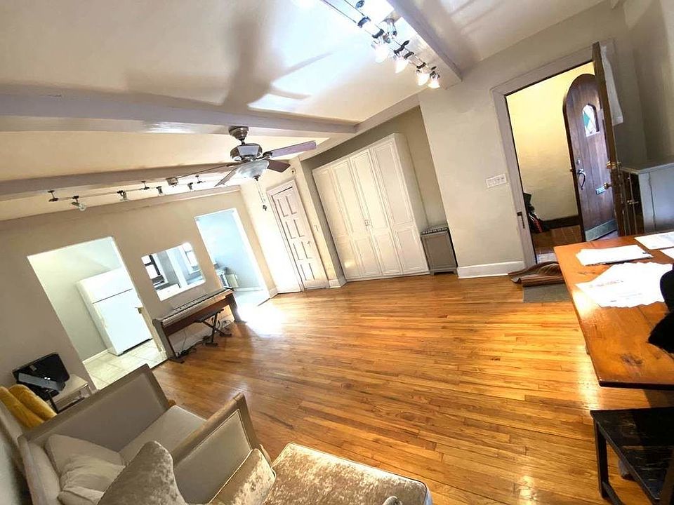 1st image of 20215 42nd Ave #3B