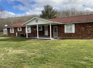 16 Rock Lick Rd, Crown City, OH 45623