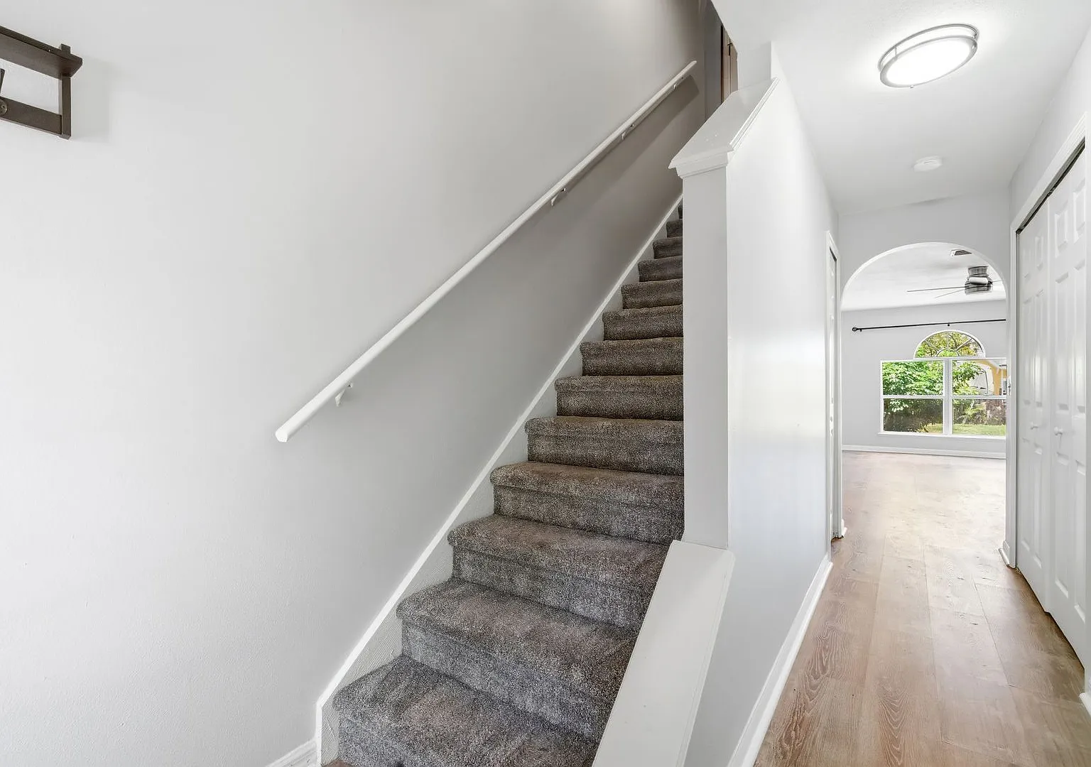 Freshly Painted 4BR Home with Large Backyard Minutes to I-75 — Photo 4