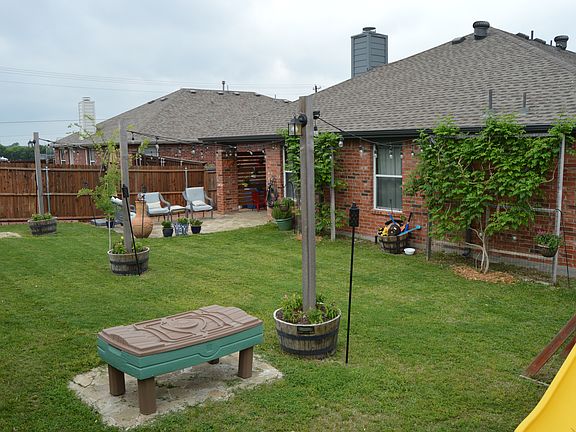 4th image of 2077 Falls Creek Dr