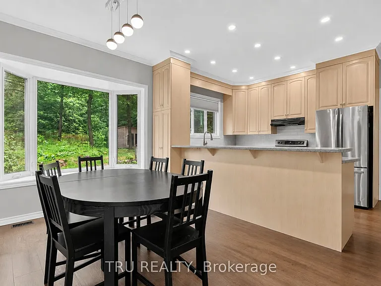 2376 Kinburn Side Rd — Photo 9