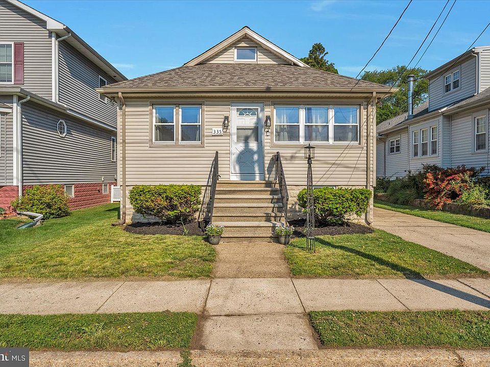 1st image of 335 Walnut Ave
