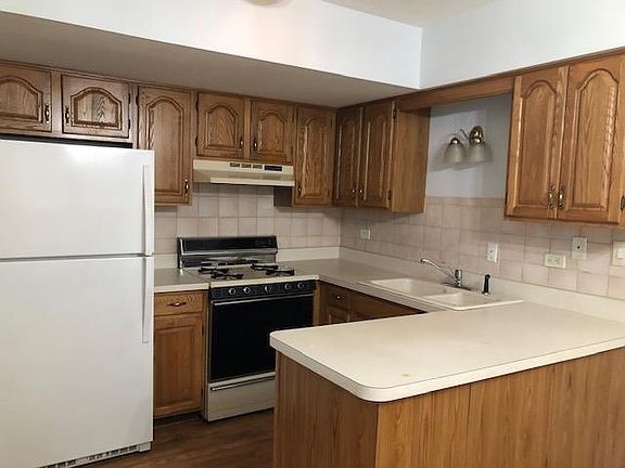 5th image of 7405 Southwest Hwy APT 1E