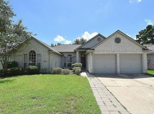 14015 Gray Bear Cir, Cypress, TX 77429