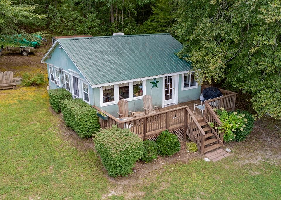 745 Lake Gaston Dr, Gasburg, VA 23857 Zillow