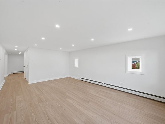 2nd image of 7659 W Addison St #G