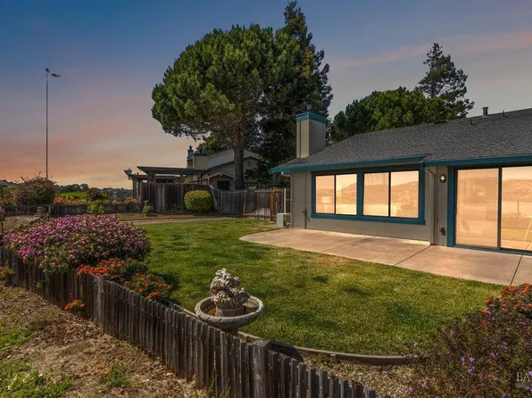 1520 London Circle, Benicia, CA 94510