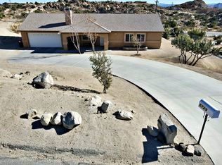 5729 Buena Suerte Rd, Yucca Valley, CA 92284