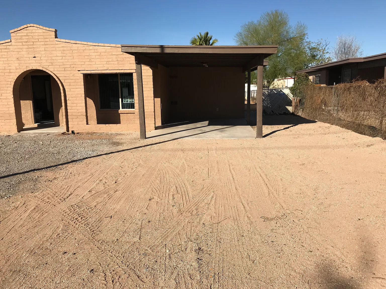 3 bed, 1060 sqft, $1,650 — Photo 1