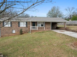 835 Burning Tree Trl, Alabaster, AL 35007