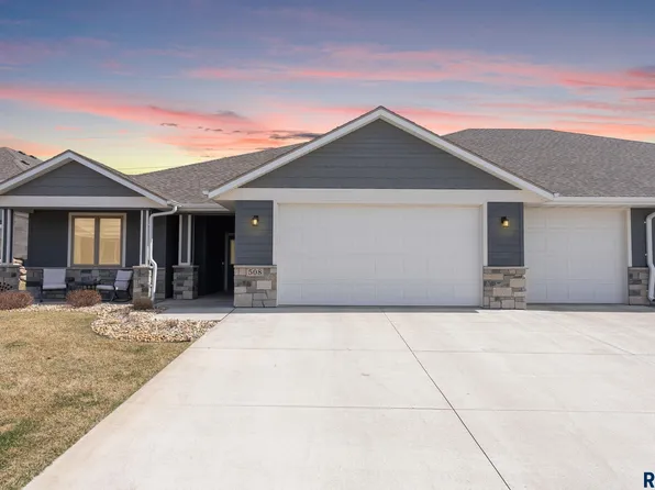 508 S Red Spruce Ave, Sioux Falls, SD 57110