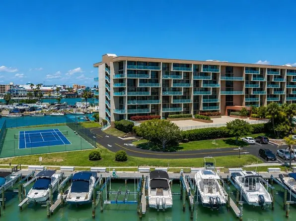 1 KEY CAPRI #102W, ST PETERSBURG, FL 33706
