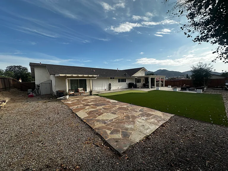 8618 Dunwoodie Rd — Photo 10