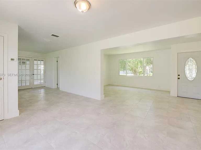 3327 Sapphire Rd — Photo 10