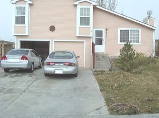 933 Bromefield Dr, Fountain, CO 80817