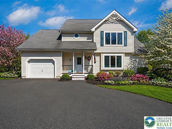 3rd image of 1244 Quiet Hills Ln