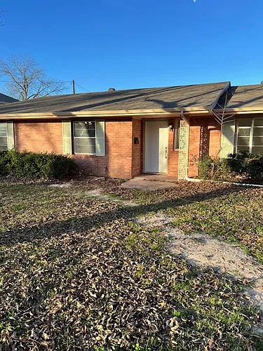 1705 Campbell St Photo 1