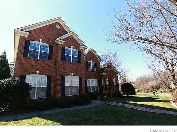 2nd image of 8601 Mossington Ln