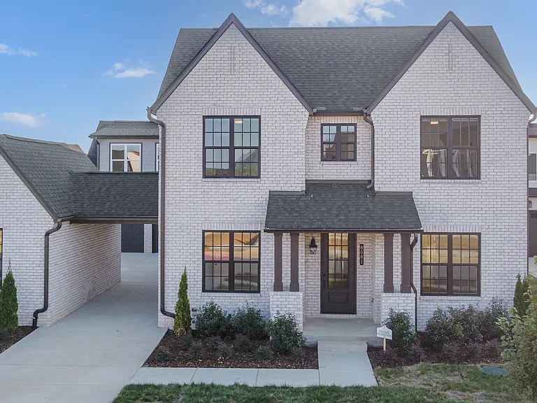 8081 Atlee Ct — Photo 3