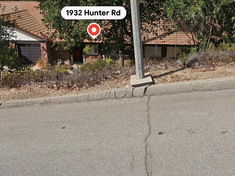 1932 Hunter Rd — Photo 4